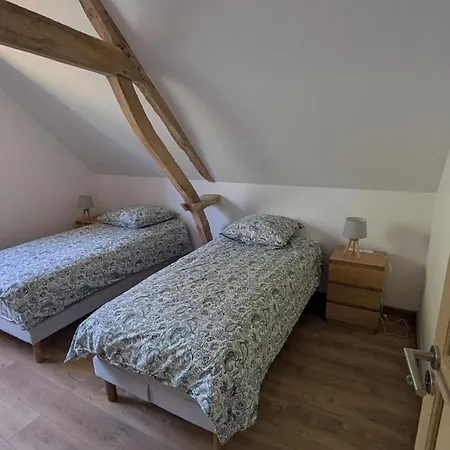 בית נופש Le Nid D'hirondelle *